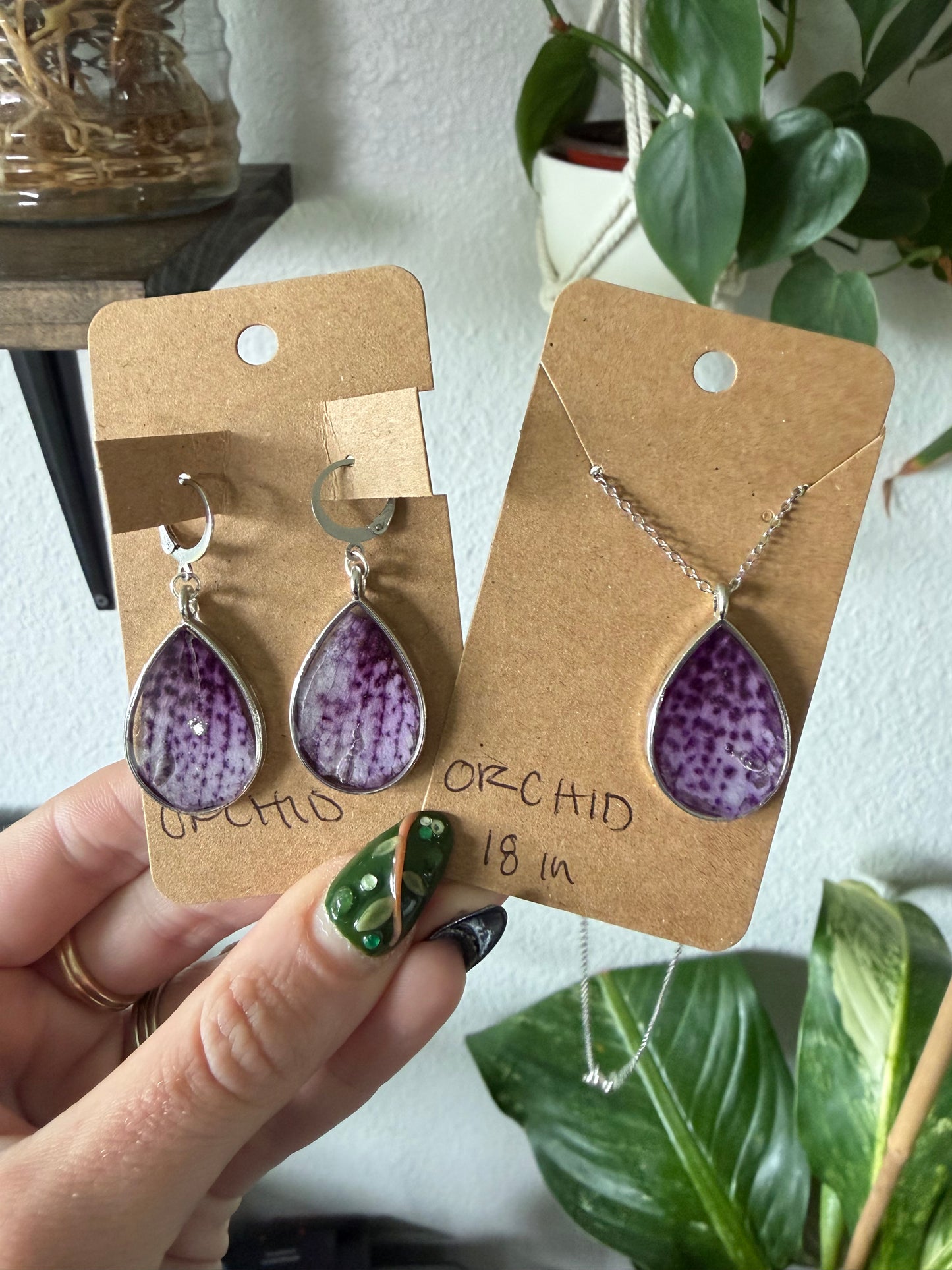 Orchid Teardrop Necklace in Silver