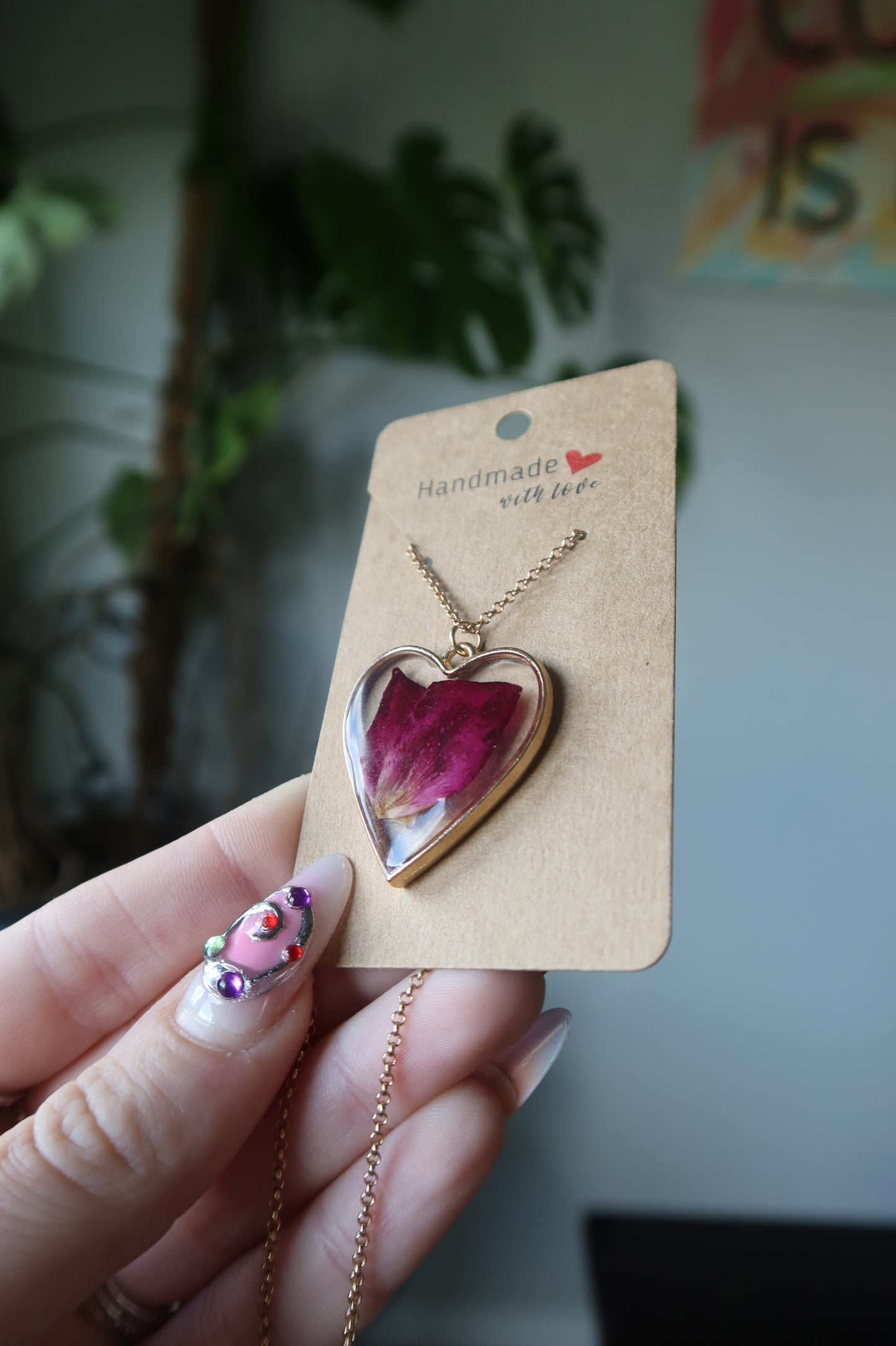 Gold Heart Rose Bloom Necklace 16in