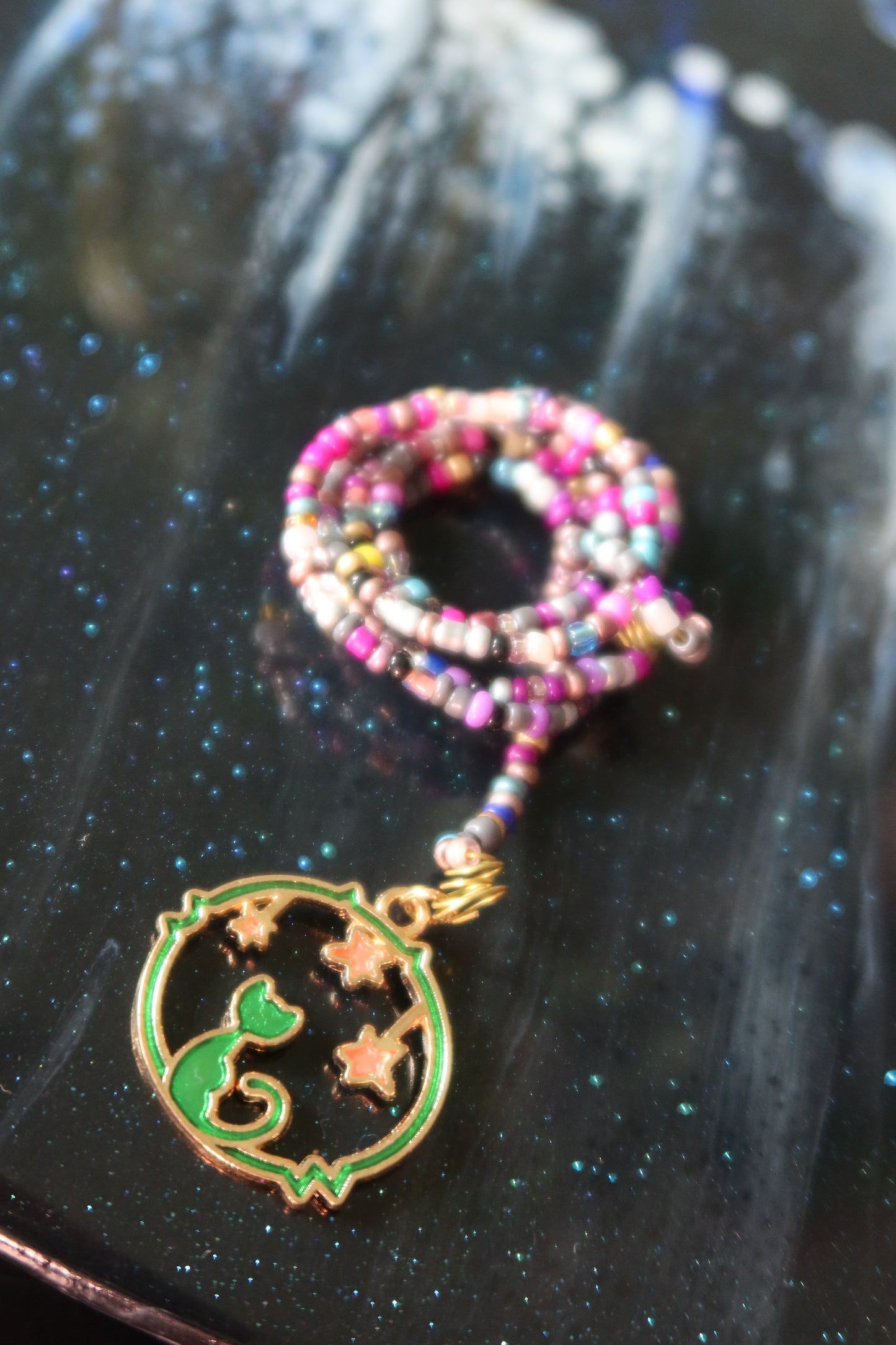 Gold Cat & Stars Plant Wrap - Animal Collection