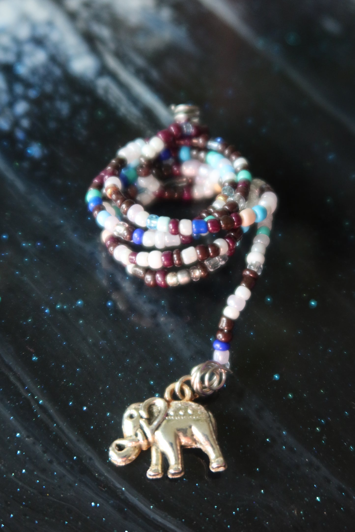 Silver Elephant Plant Wrap 3/5 - Animal Collection