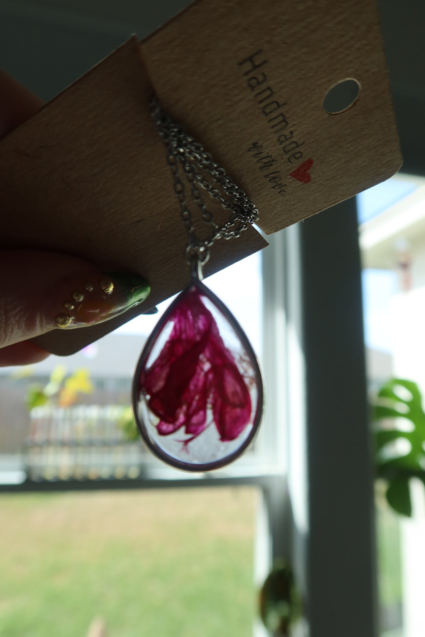 Teardrop Thanksgiving Cactus Bloom Necklace 16in