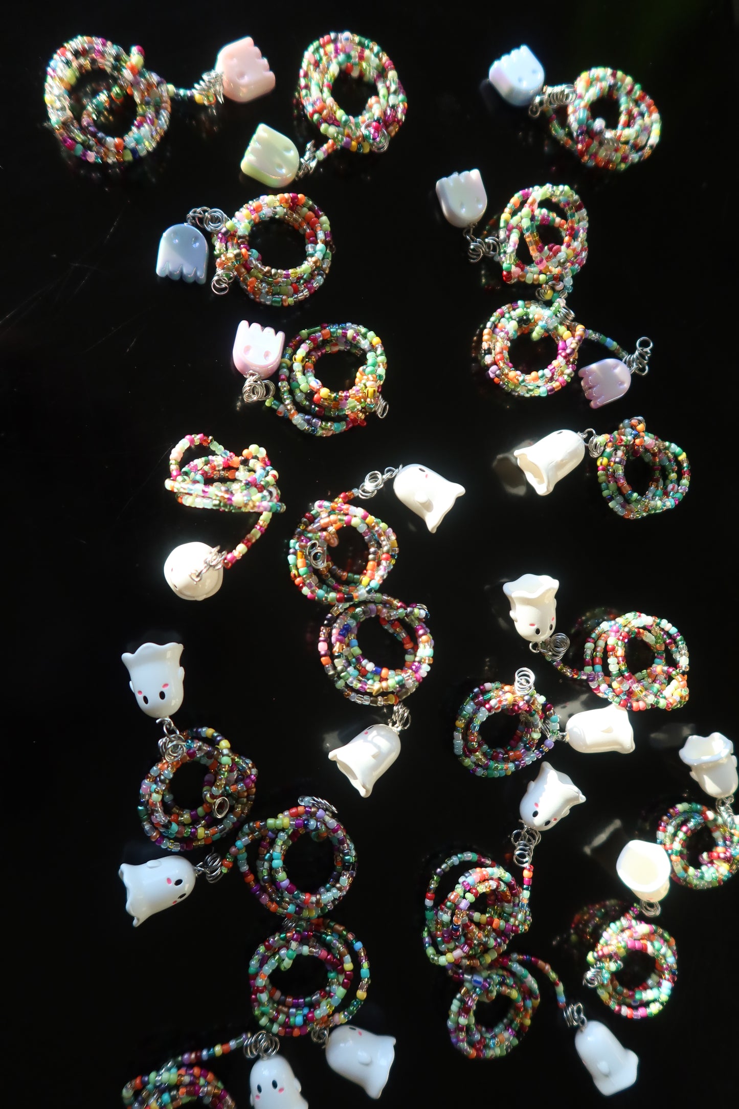 π» Ghost Charm Plant Wraps β Spooky Collection