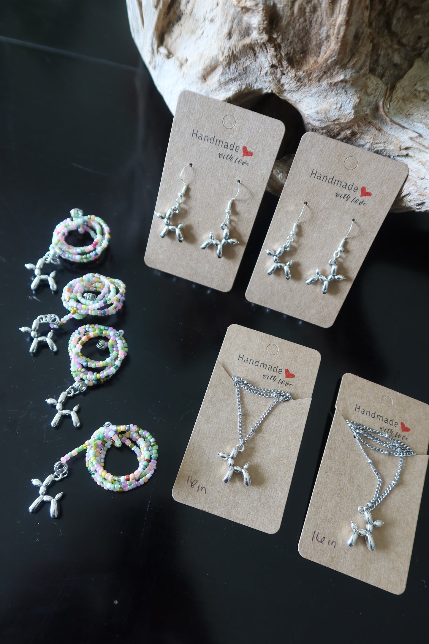 Silver Balloon Dog Plant Wrap