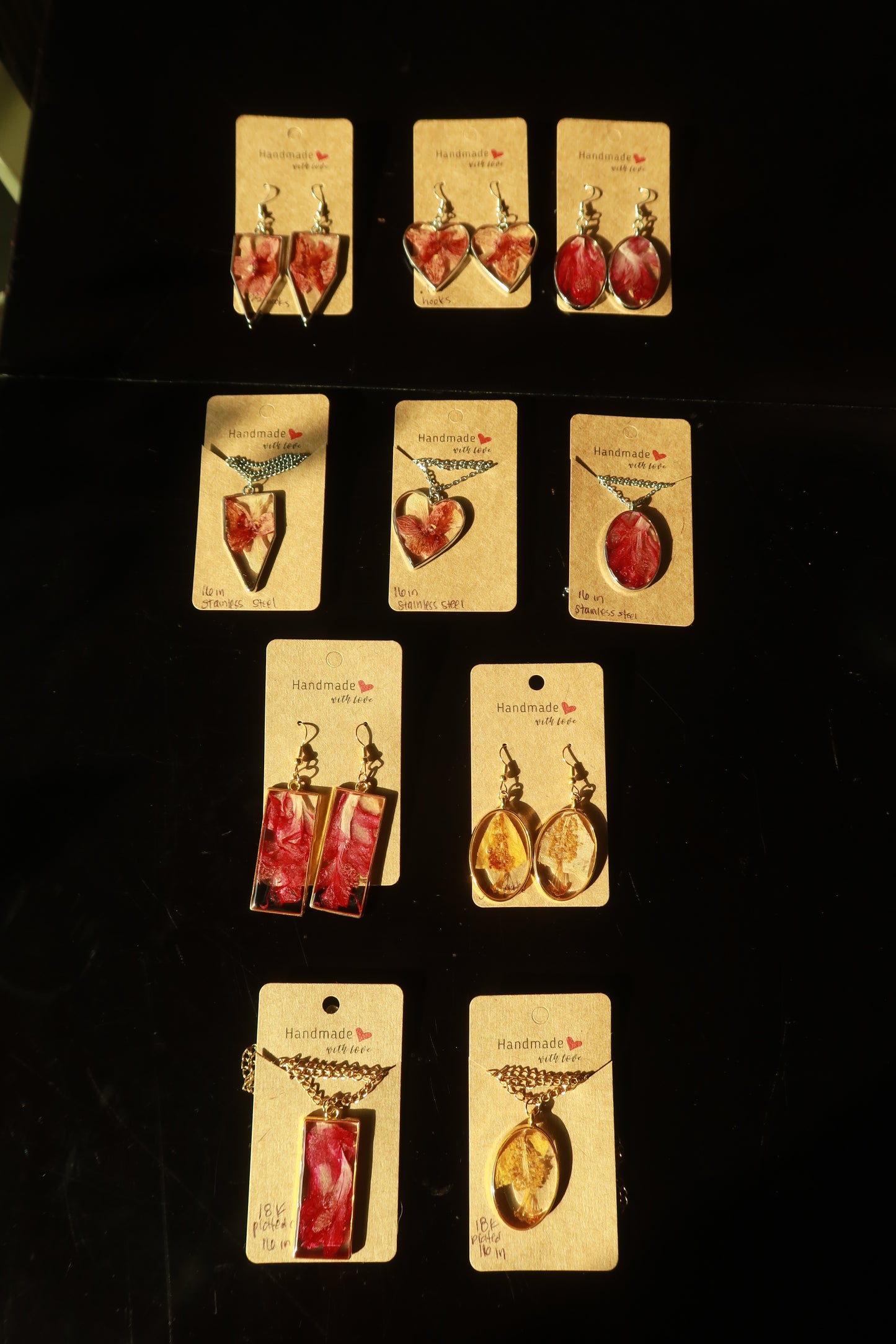 Silver Oval Thanksgiving Cactus Bloom Necklace 16in