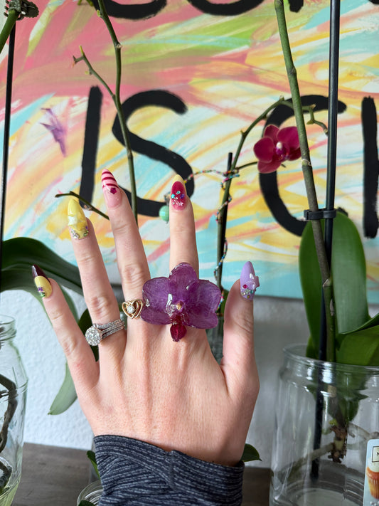 Purple Orchid Ring - Adjustable Stainless Steel in Gold