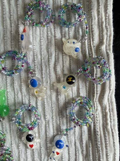 Glow in the Dark Space Astronaut Plant Wrap
