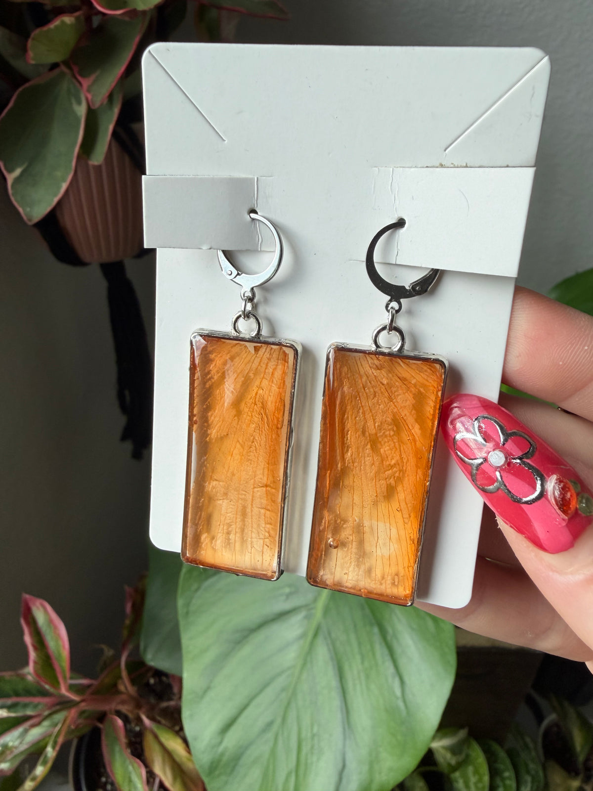 Tangerine Lily Bar Earrings