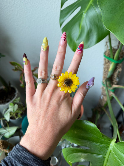 Light Sunflower Ring - Adjustable gold stainless steel