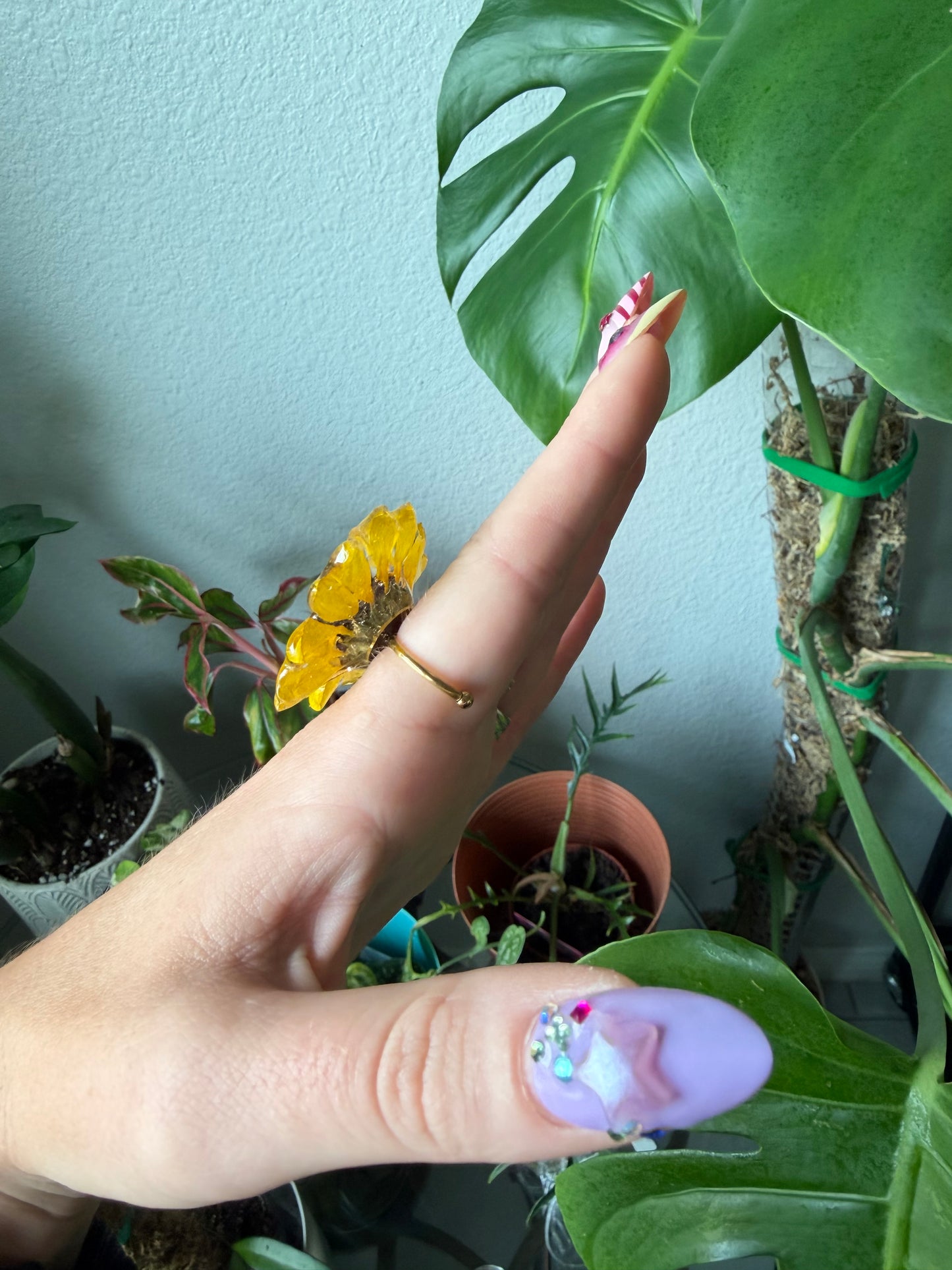 Dark Sunflower Ring - Adjustable gold stainless steel
