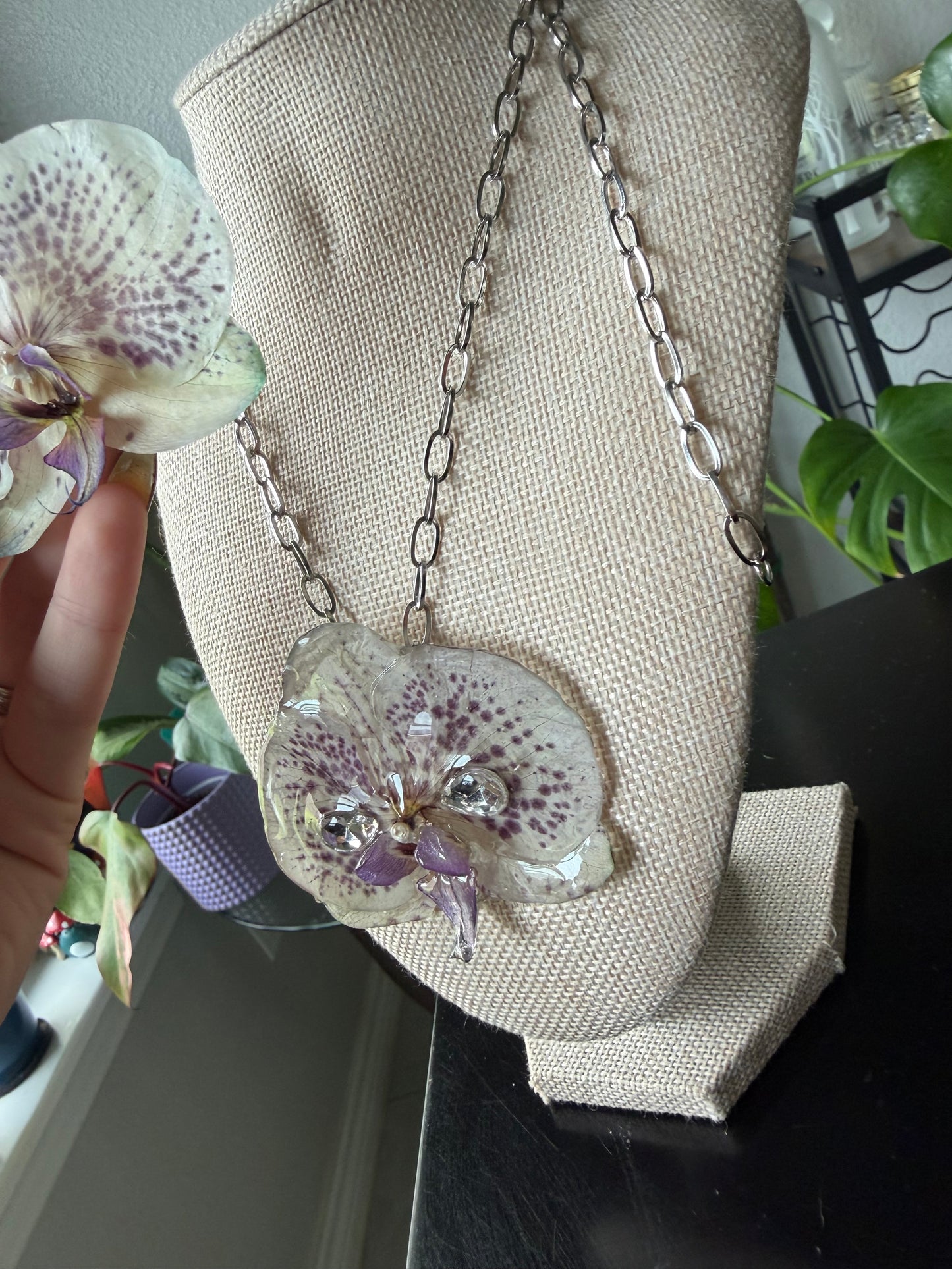 Bling Orchid Necklace - 304 Stainless Steel Hypoallergenic