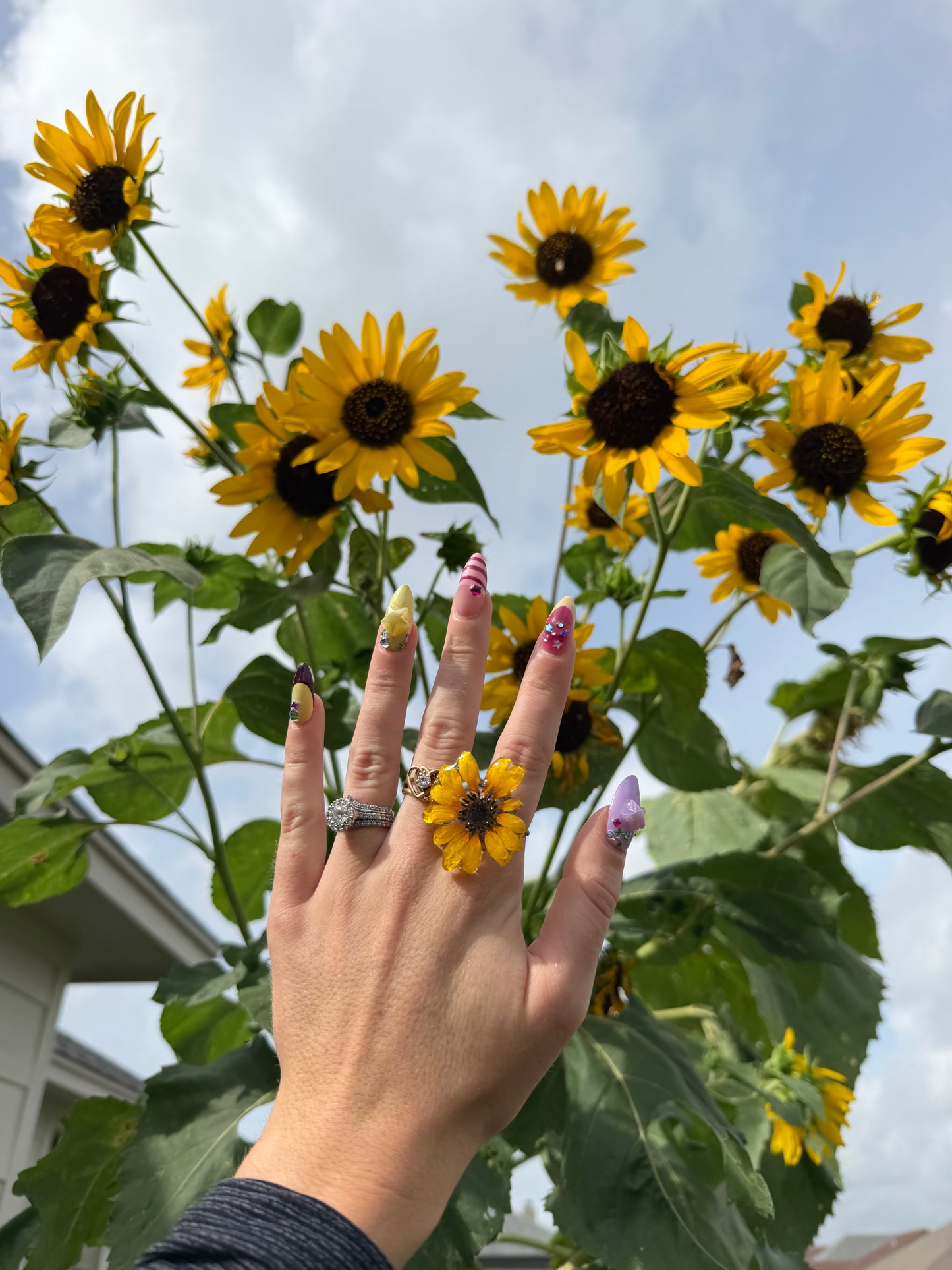Dark Sunflower Ring - Adjustable silver stainless steel