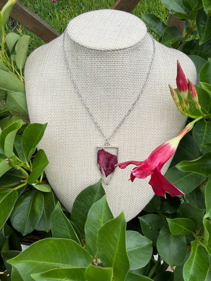 Mandevilla Banner Necklace in Silver