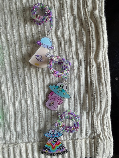 UFO Abduction Plant Wrap