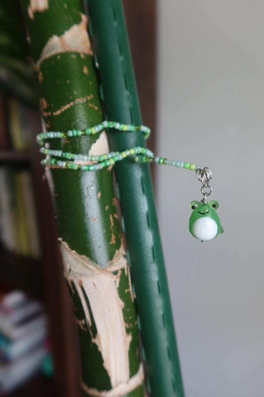 Frog Plant Wrap - In the Garden Collection