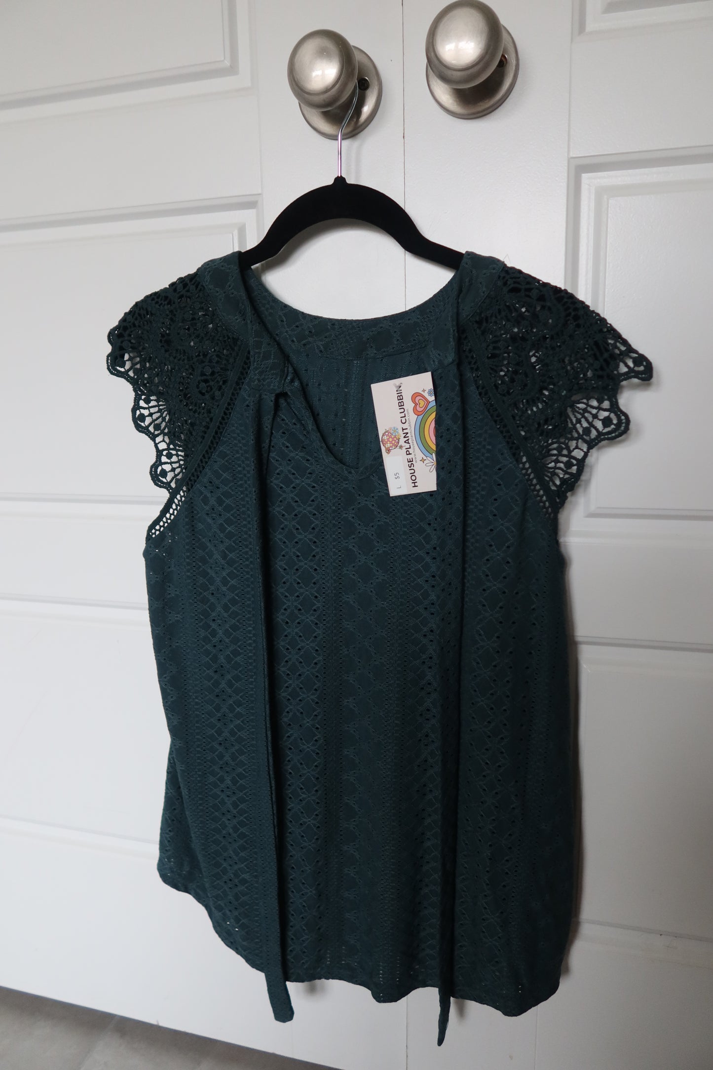Dark Green Embroidered Front-Tie Tank Top – Size Large by Shein