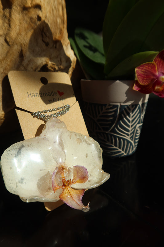 Silver White Orchid Bloom Necklace