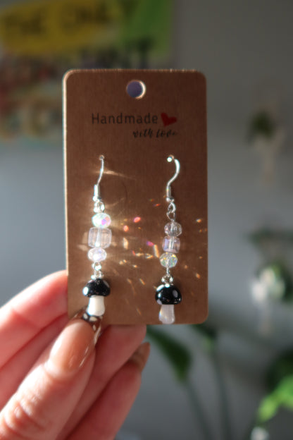 Ghost Shroom Earrings - Black or White