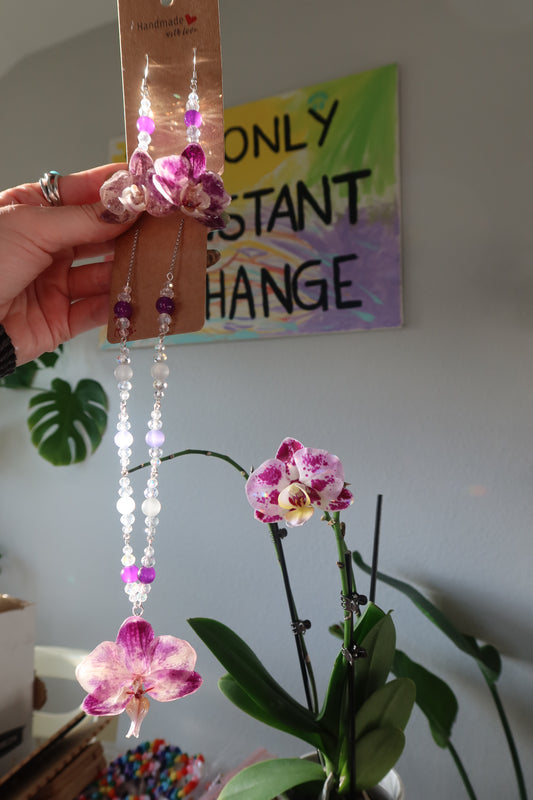 Spotted Purple Orchid Bloom Necklace