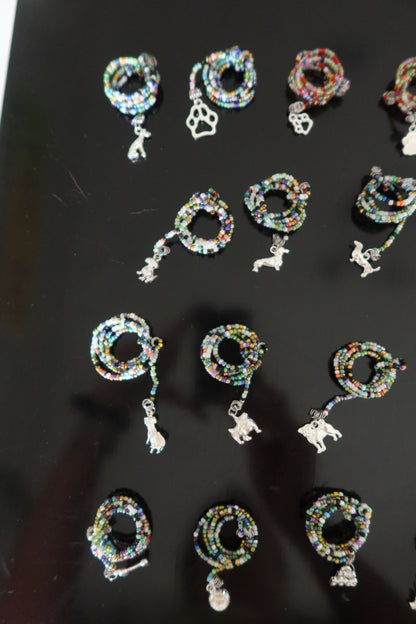 Silver Dog-Themed Plant Wraps – Choose Your Favorite Pup!